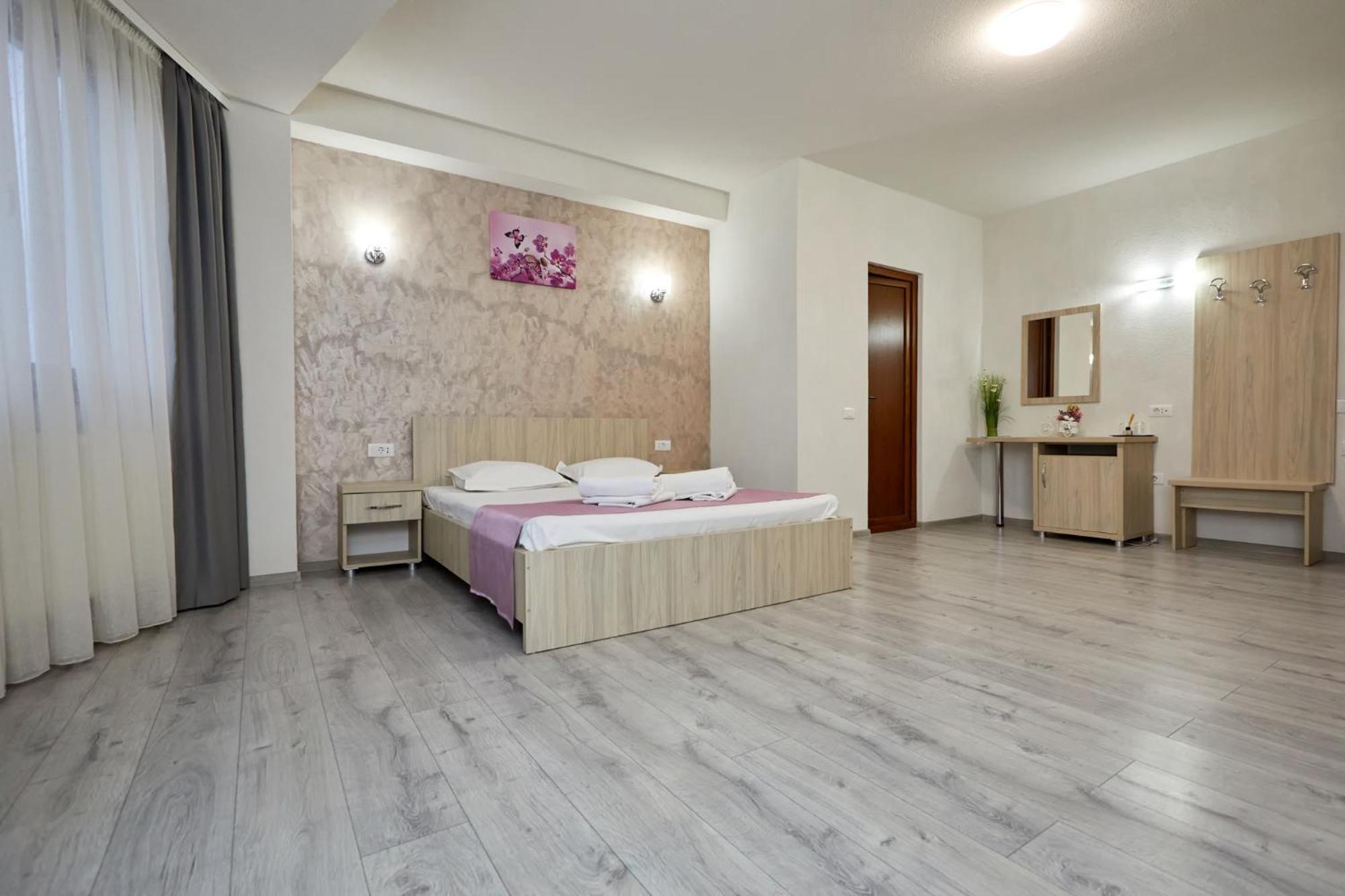 Hotel Coralis Észak-Eforie Kültér fotó