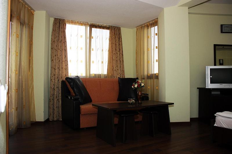 Hotel Coralis Észak-Eforie Kültér fotó